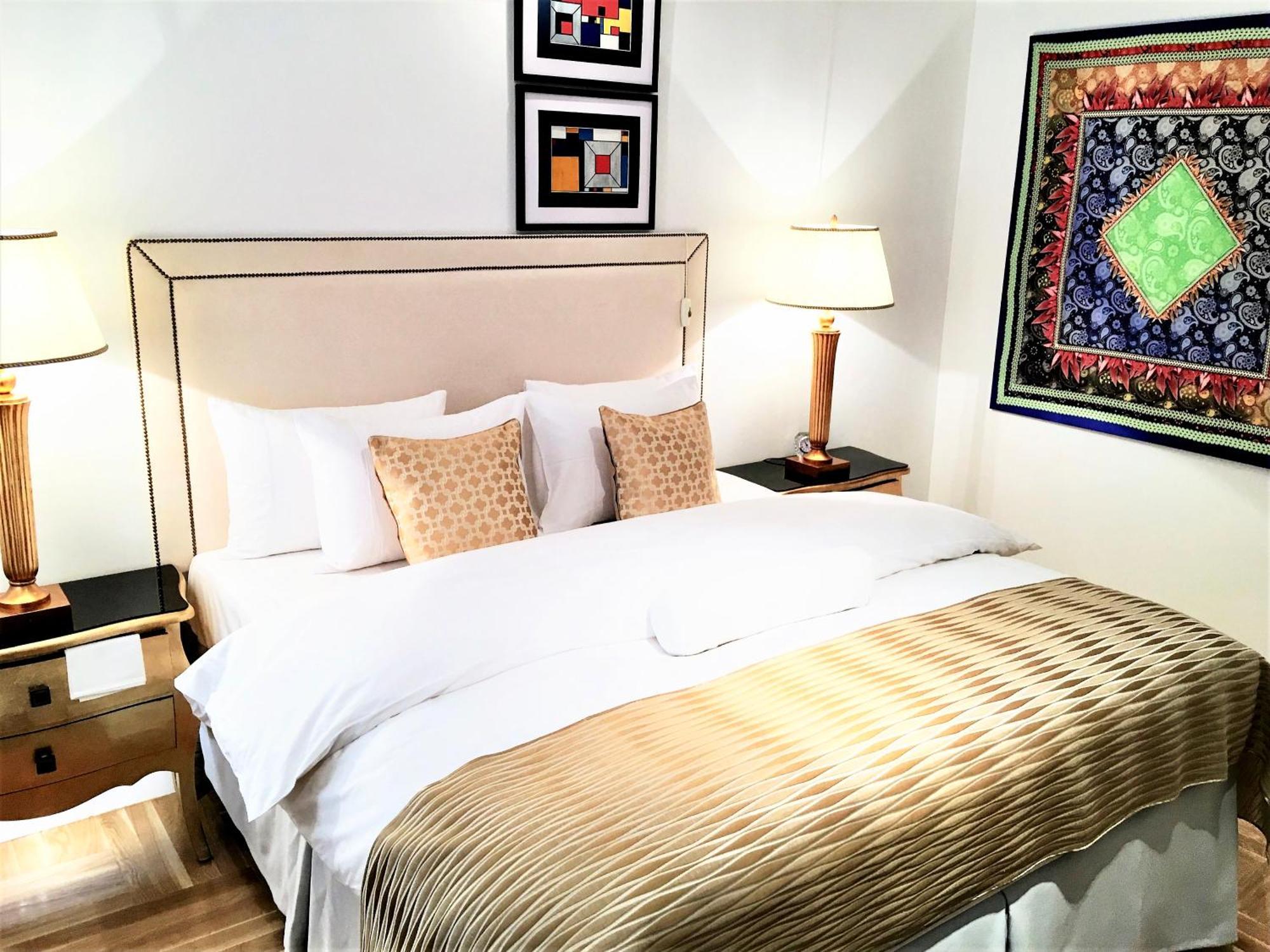 Mondrian Luxury Suites & Apartments Market Square IV Warschau Zimmer foto